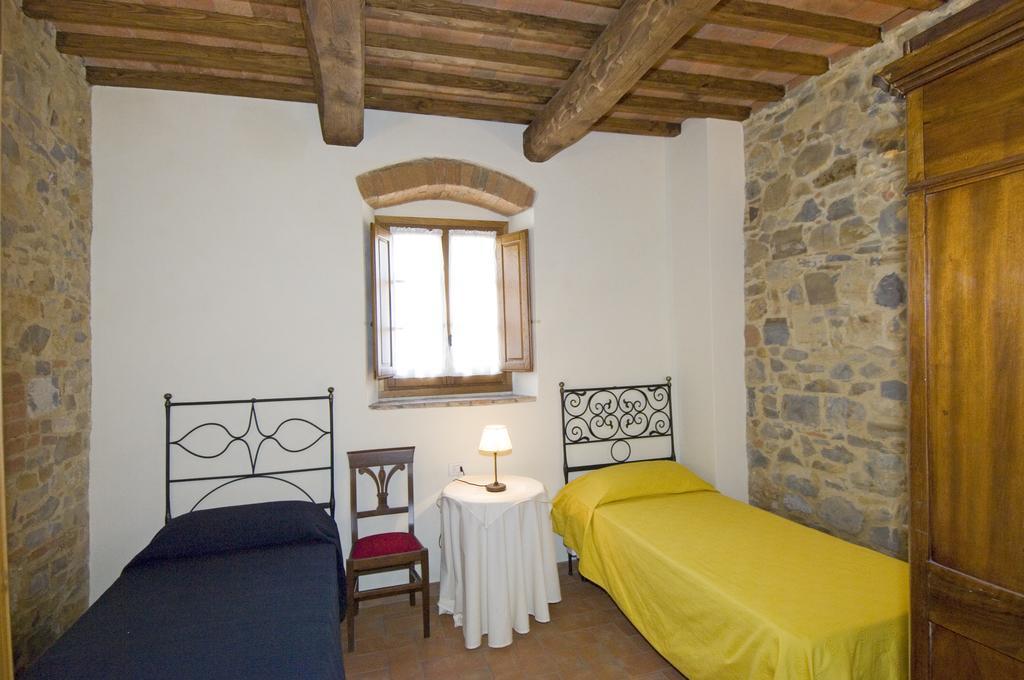 Agriturismo Campo Lungo San Donato in Poggio Номер фото