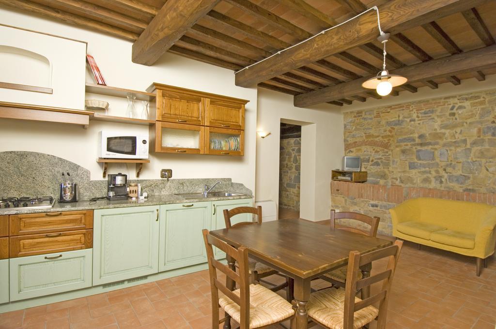 Agriturismo Campo Lungo San Donato in Poggio Номер фото
