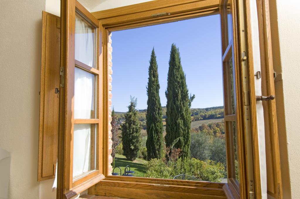 Agriturismo Campo Lungo San Donato in Poggio Номер фото